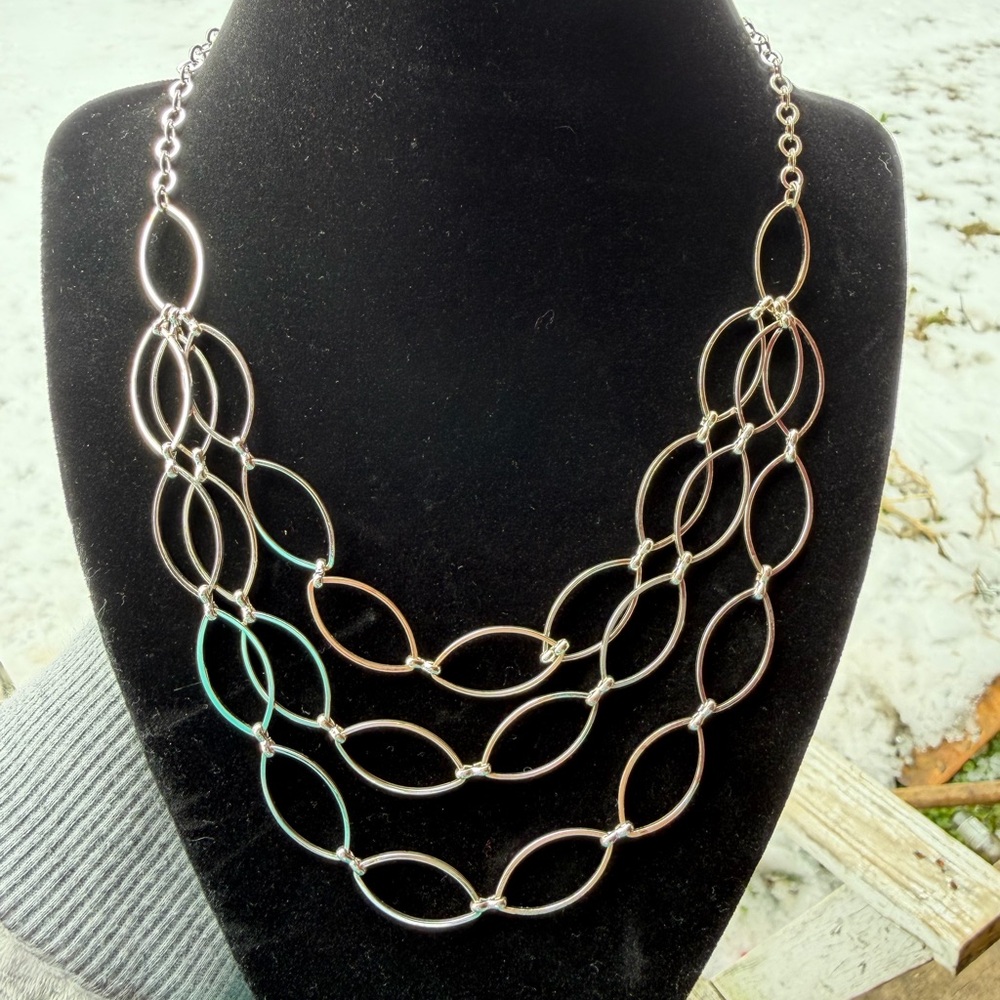 Vintage Avon Multi-Layer Open Ovals Chain  Silver Necklace